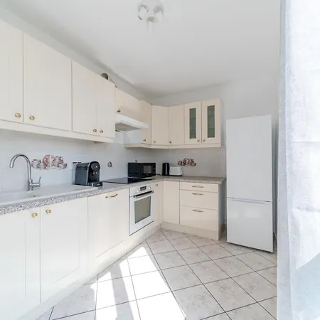 Apartment Spacious For 8 People - Grand Clement *
