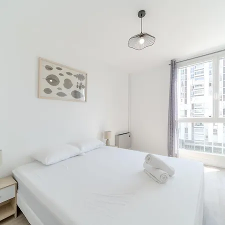 Spacious For 8 People - Grand Clement * Bron